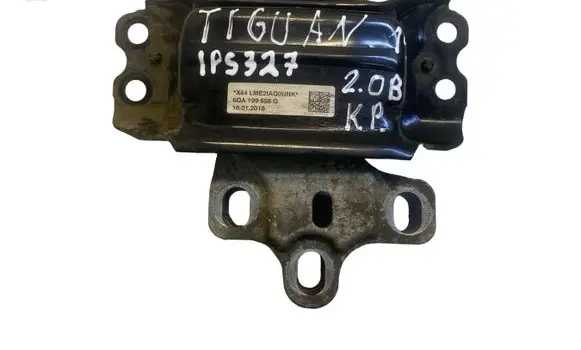 Volkswagen Tiguan Allspace Engine mount bracket 5QA199555G 16012018