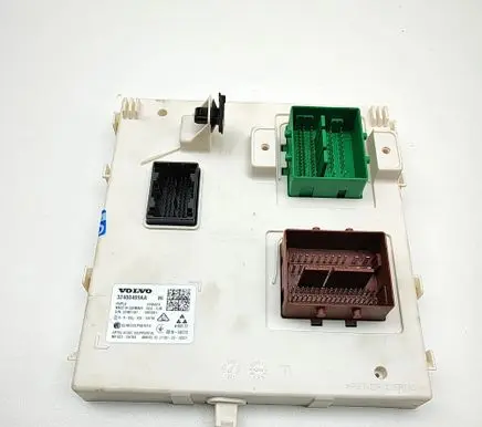 Volvo XC40 Central body control module 32400409AA 32400409
