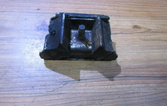 Fiat Ducato Engine mount bracket