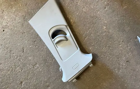 Audi A1 (B) pillar trim (top) 82G867244