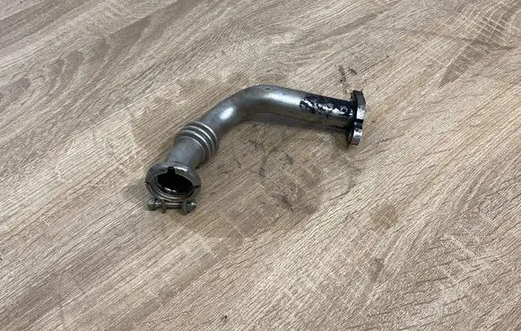 Volkswagen Polo V 6R Electric car engine cooling hoses/pipes 070131548P 03P131521D