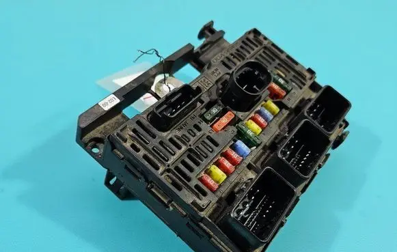 Peugeot 407 Central body control module 9656593880 IMPRK1466193
