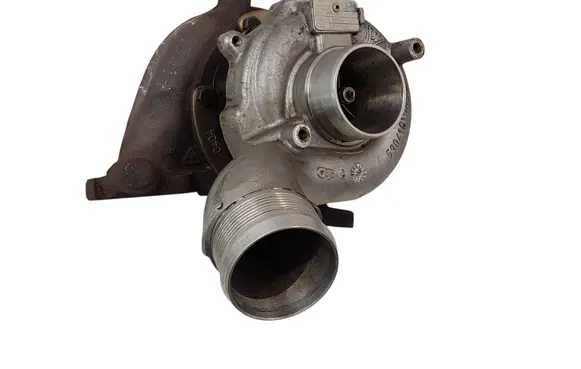 Audi A6 S6 C6 4F Turbo 059145702T