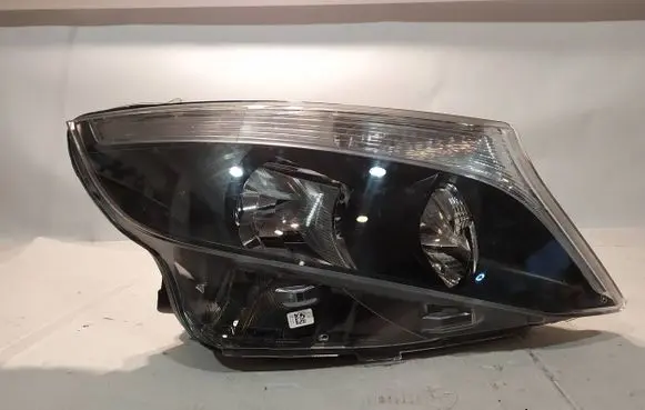 Mercedes-Benz Vito Viano W447 Headlight/headlamp A4479067800 00600648 1EL01128418
