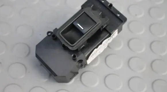 Honda CR-V Electric window control switch 35760-T1G-G01 35760T1GG01 83590T1GE911