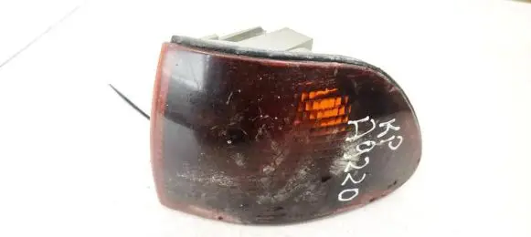 BMW 7 E38 Front indicator light
