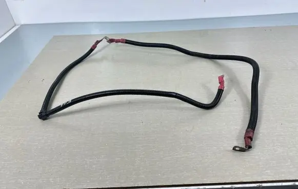 BMW 5 F10 F11 Positive cable (battery) 
