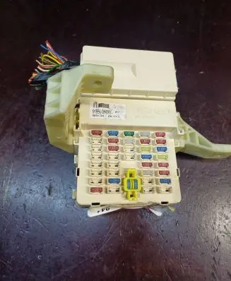 Hyundai Sonata Fuse module 919503K070 AK1315 06041M