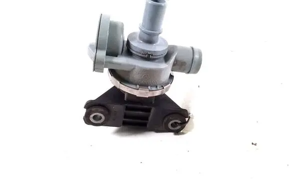 Mercedes-Benz A W177 Valve A2474703602