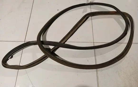Peugeot Expert Trunk rubber seal (body) 