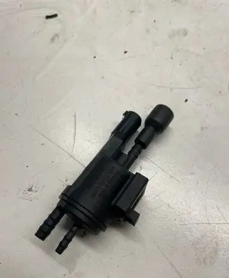 Mercedes-Benz C W204 Valve vacuum 48B43625B00 0025401497