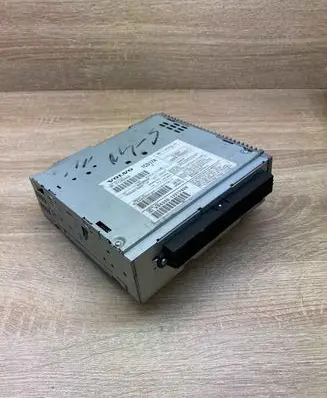 Volvo C30 Radio/CD/DVD/GPS head unit 31285448 31285535AA