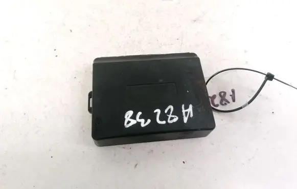 Volvo V70 Alarm control unit/module 