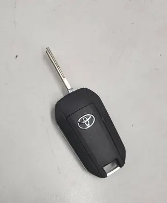 Toyota ProAce City Ignition key/card 9809825277 028661504064