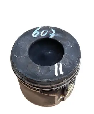 Piston