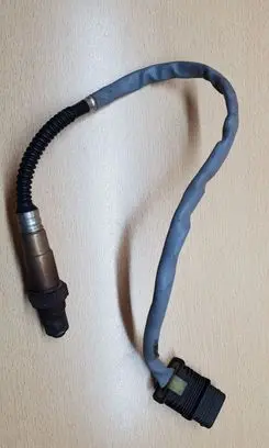BMW 4 F32 F33 Lambda probe sensor 7589122