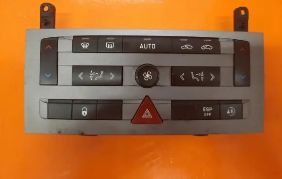 Peugeot 407 Front door electric window regulator 9657322