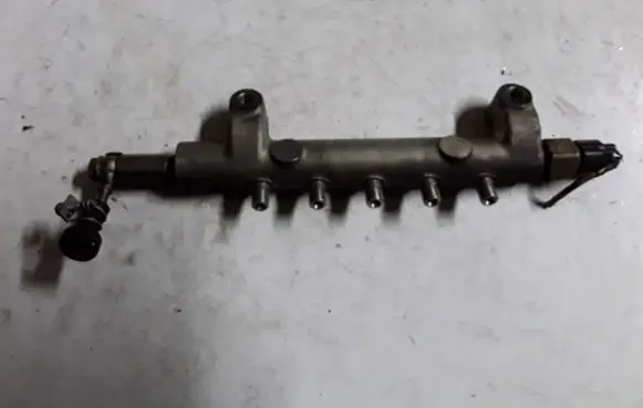 Nissan Almera N16 Fuel main line pipe DENSO0420 11D 0746