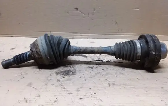Audi Q7 4L Front driveshaft