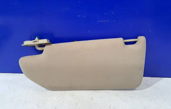 Sun visor