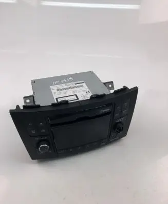 Suzuki Swift II Radio/CD/DVD/GPS head unit 3910168L11HVW