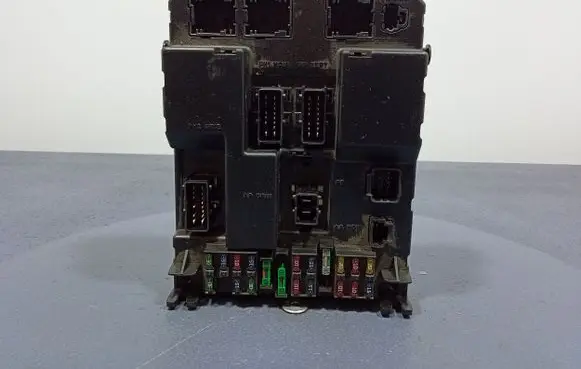 Peugeot 307 CC Fuse box set 9651197680A