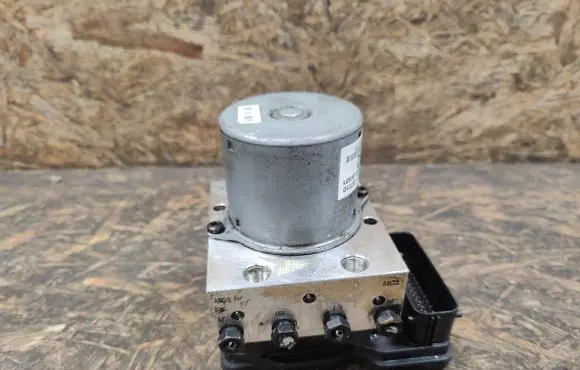 Hyundai i40 ABS Pump 589203Z510 BE60031502