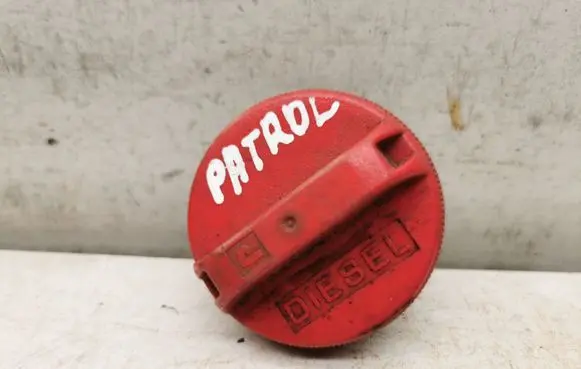 Nissan Patrol Y61 Fuel tank filler cap 