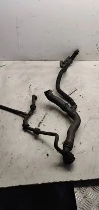 Seat Alhambra (Mk2) Engine coolant pipe/hose 5n0122101