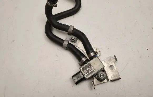 Mercedes-Benz E W213 Sensor A0009056503