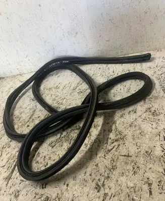Opel Astra K Seal rubber (tailgate) 