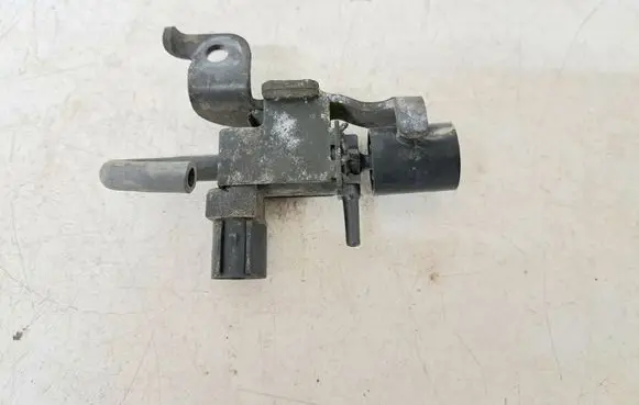 Honda FR-V Turbo solenoid valve