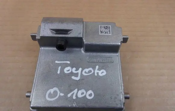 Toyota C-HR I Windshield/windscreen camera 8646CF4070
