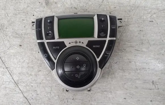 Peugeot 807 Climate control/heater control trim 
