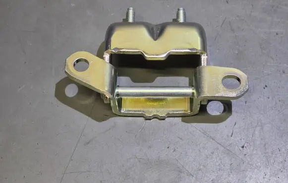 Nissan Leaf II (ZE1) Rear door lower hinge 824013NA1A