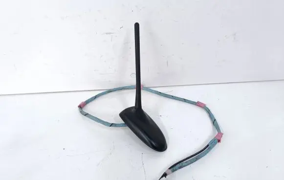 Toyota Prius+ (ZVW40) Aerial GPS antenna V307543C