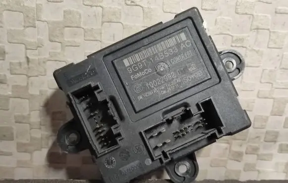 Ford Mondeo MK IV Door control unit/module 9G9T14B533AC