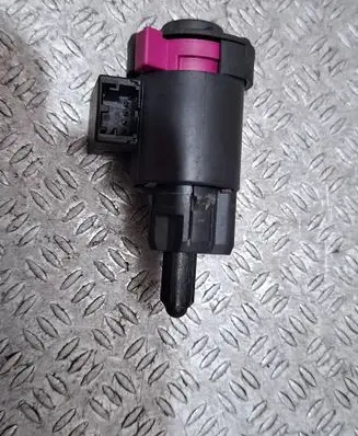 Audi A4 S4 B8 8K Brake pedal sensor switch 4F0945459B