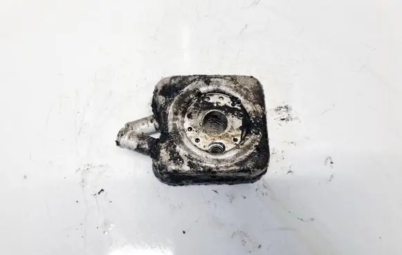Engine oil radiator