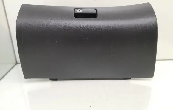 Toyota Avensis T250 Glove box 5555005070