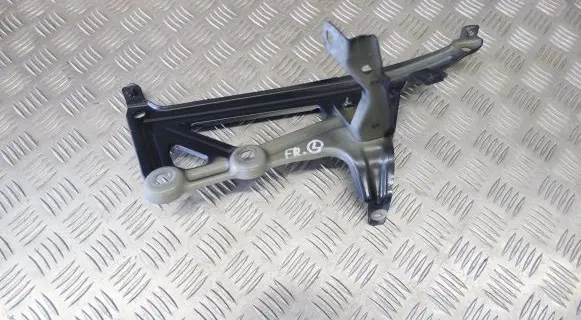 BMW X1 F48 F49 Fender mounting bracket 7329447