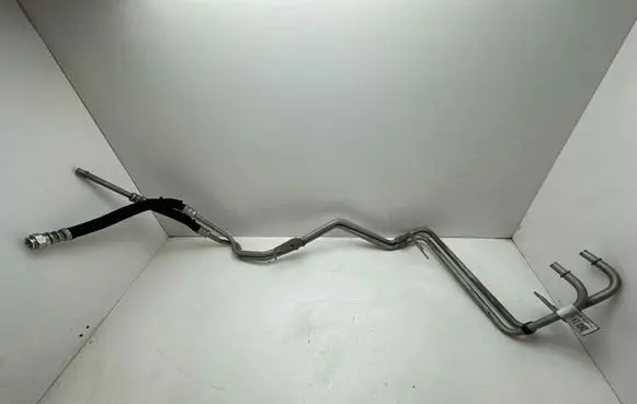 Ford Mustang VI Gearbox oil cooler pipe/hose JR3P7H420CC
