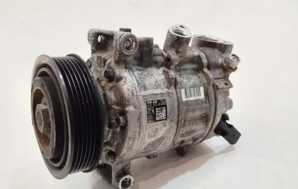 Audi A4 S4 B9 Air conditioning (A/C) compressor (pump) 4M0820803