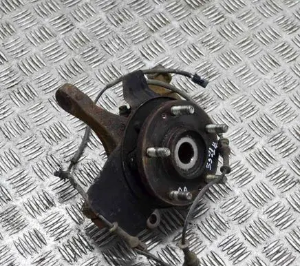 Hyundai i30 Front wheel hub