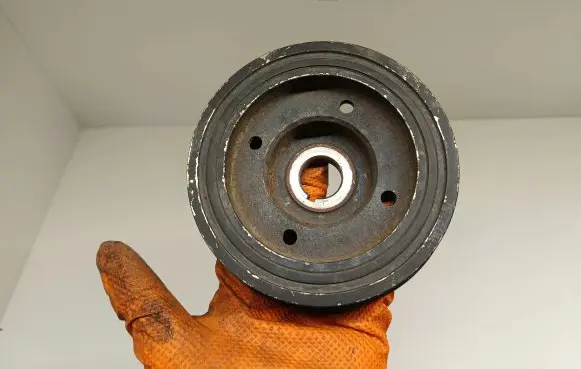 Subaru Outback Crankshaft pulley 12305AA330