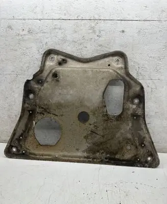 BMW X6 M Engine splash shield/under tray 6788727