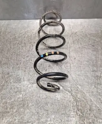 Peugeot 3008 II Rear coil spring 