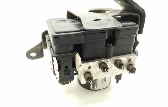 Suzuki Swift III ABS Pump 06210203874
