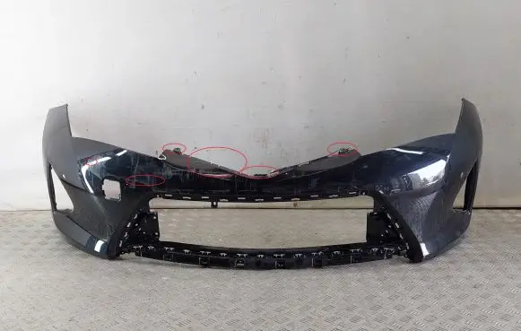 Toyota Auris E180 Front bumper 5211902A20