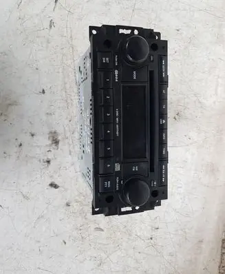 Dodge Caliber Radio/CD/DVD/GPS head unit P05064362AA